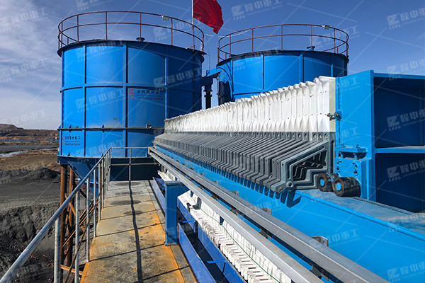 隔膜板框壓濾機生產(chǎn)過程中應(yīng)用的進料速度是多少?